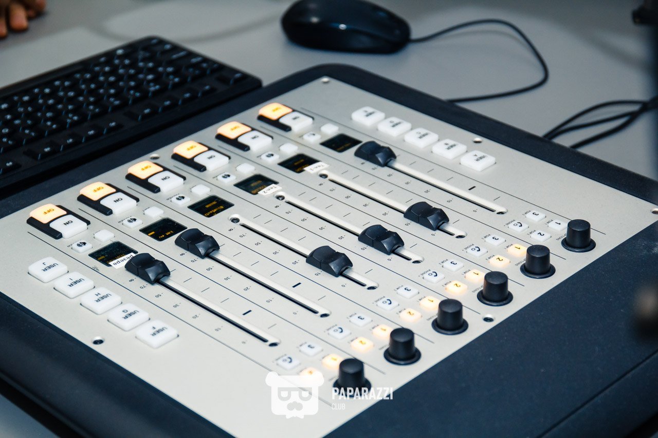 Санди Султан в гостях "То самое шоу" @Радио Астана Астана 23.05.2019 Санди Султан в гостях "То самое шоу" @Радио Астана