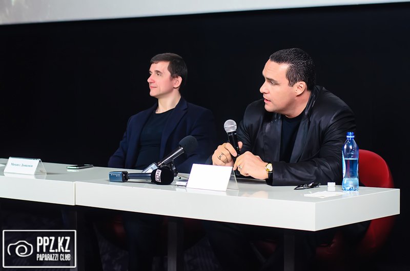 Показ фильма - «Черная Роза» @ «Kinopark 8 Saryarka» Астана 24.04.2014 Показ фильма - «Черная Роза» @ «Kinopark 8 Saryarka»