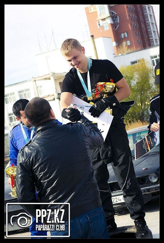 3 этап Кубка РК по дрифту @ Astana Mall Астана 14.10.2013 3 этап Кубка РК по дрифту @ Astana Mall