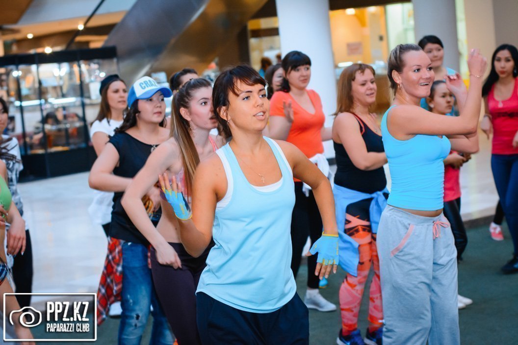 Мастер Класс по танцевальной программе Zumba Астана 09.04.2015 Мастер Класс по танцевальной программе Zumba