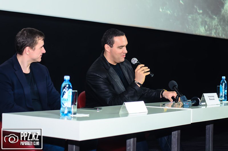 Показ фильма - «Черная Роза» @ «Kinopark 8 Saryarka» Астана 24.04.2014 Показ фильма - «Черная Роза» @ «Kinopark 8 Saryarka»