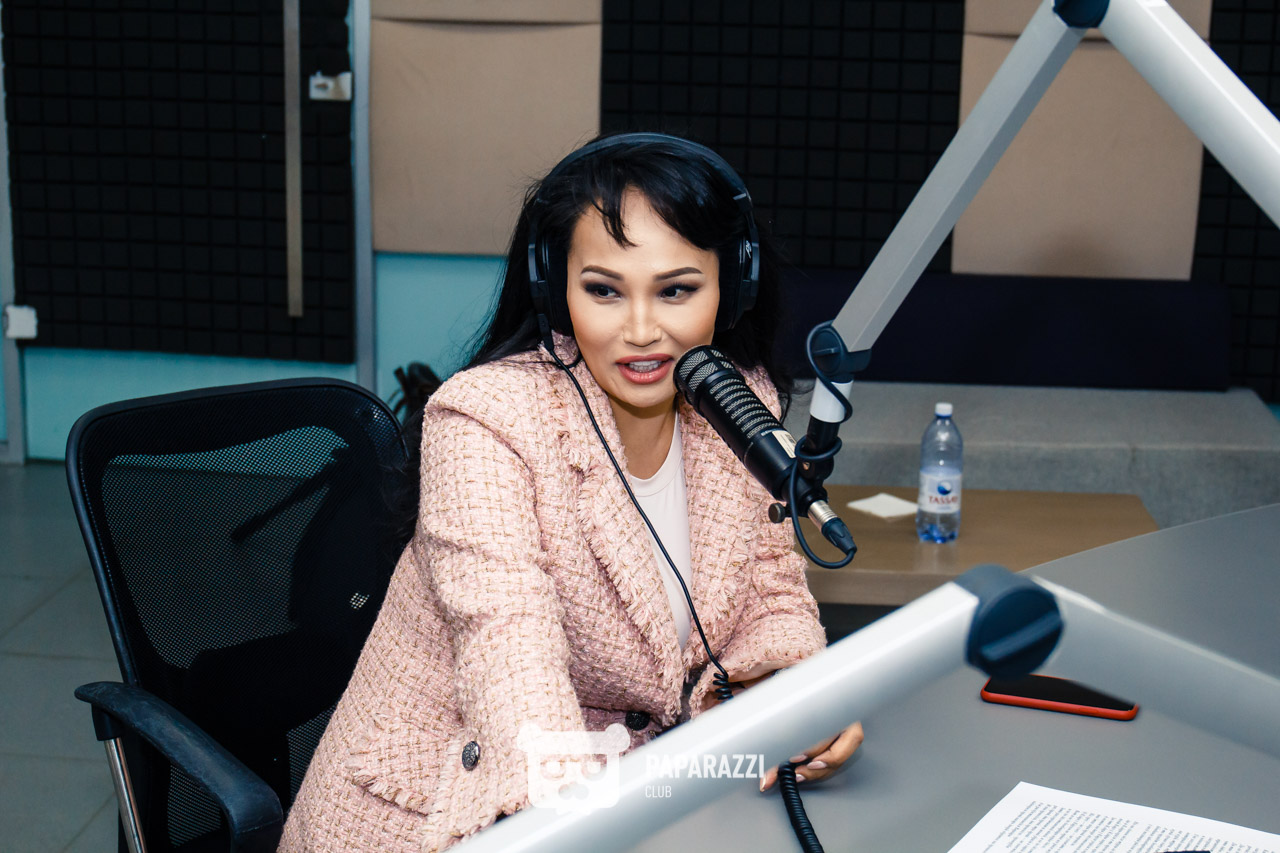 Санди Султан в гостях "То самое шоу" @Радио Астана Астана 23.05.2019 Санди Султан в гостях "То самое шоу" @Радио Астана