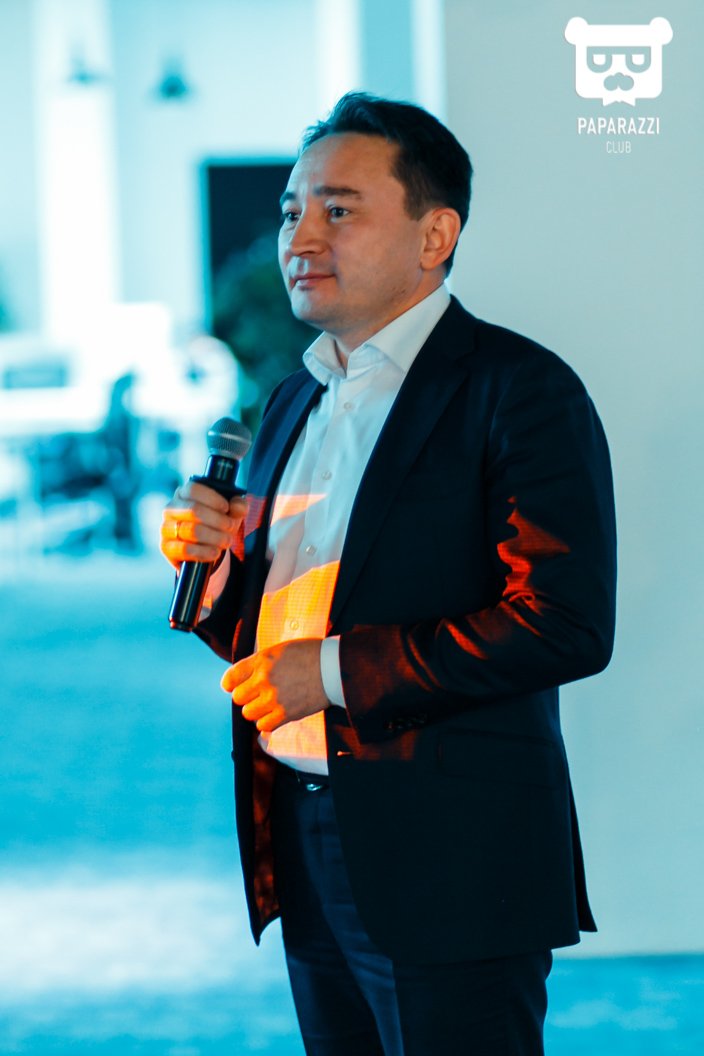 Pecha Kucha КОВОРКИНГ MULTISPACE Астана 20.11.2015 Pecha Kucha КОВОРКИНГ MULTISPACE