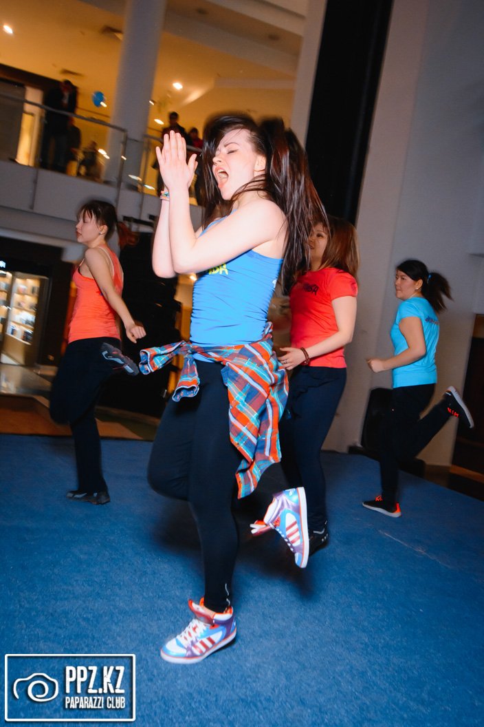 Мастер Класс по танцевальной программе Zumba Астана 09.04.2015 Мастер Класс по танцевальной программе Zumba