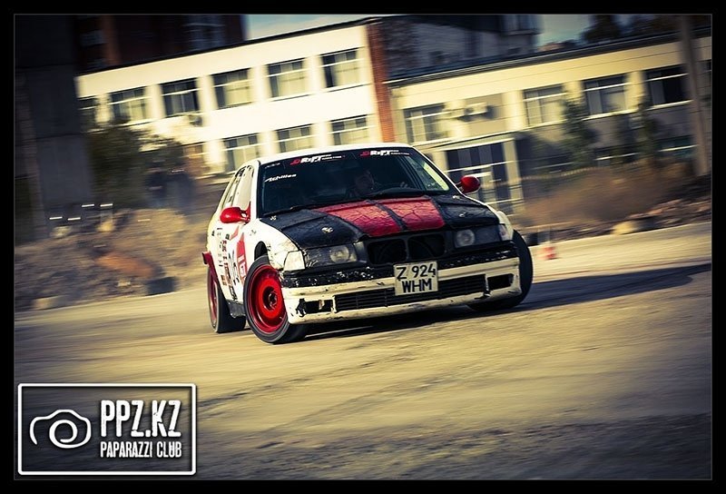 3 этап Кубка РК по дрифту @ Astana Mall Астана 14.10.2013 3 этап Кубка РК по дрифту @ Astana Mall