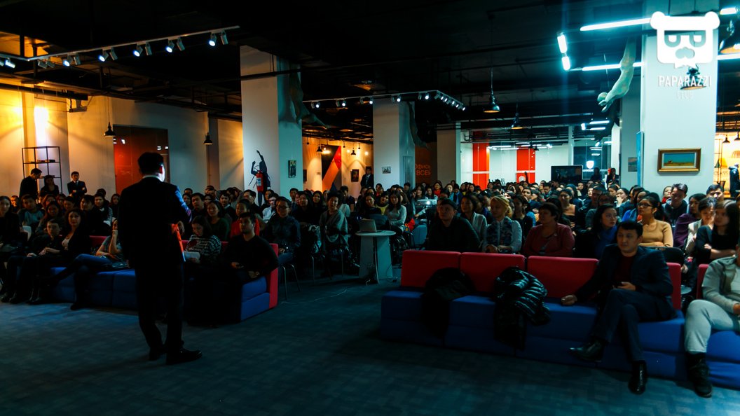 Pecha Kucha КОВОРКИНГ MULTISPACE Астана 20.11.2015 Pecha Kucha КОВОРКИНГ MULTISPACE