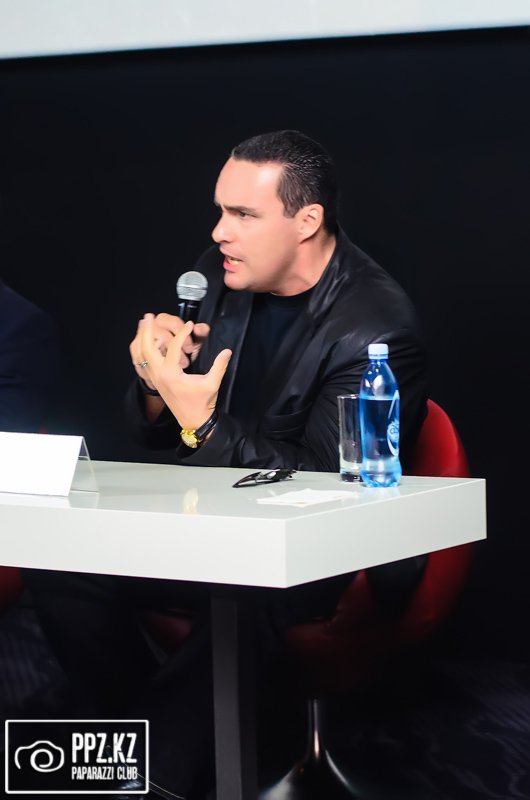 Показ фильма - «Черная Роза» @ «Kinopark 8 Saryarka» Астана 24.04.2014 Показ фильма - «Черная Роза» @ «Kinopark 8 Saryarka»