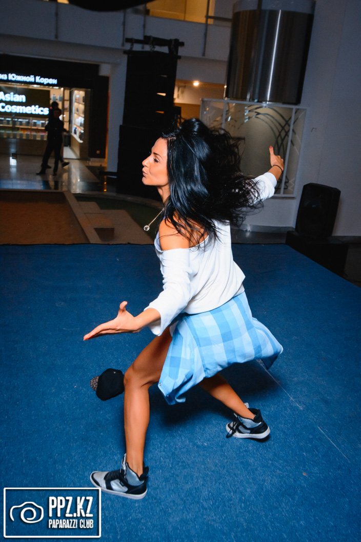 Мастер Класс по танцевальной программе Zumba Астана 09.04.2015 Мастер Класс по танцевальной программе Zumba