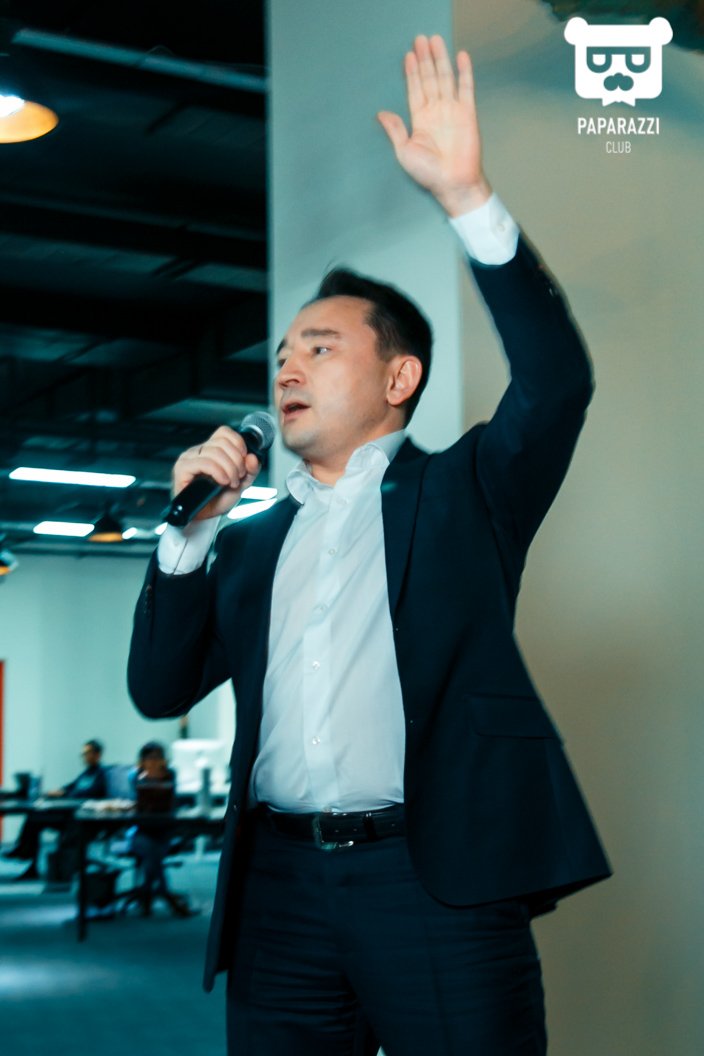 Pecha Kucha КОВОРКИНГ MULTISPACE Астана 20.11.2015 Pecha Kucha КОВОРКИНГ MULTISPACE