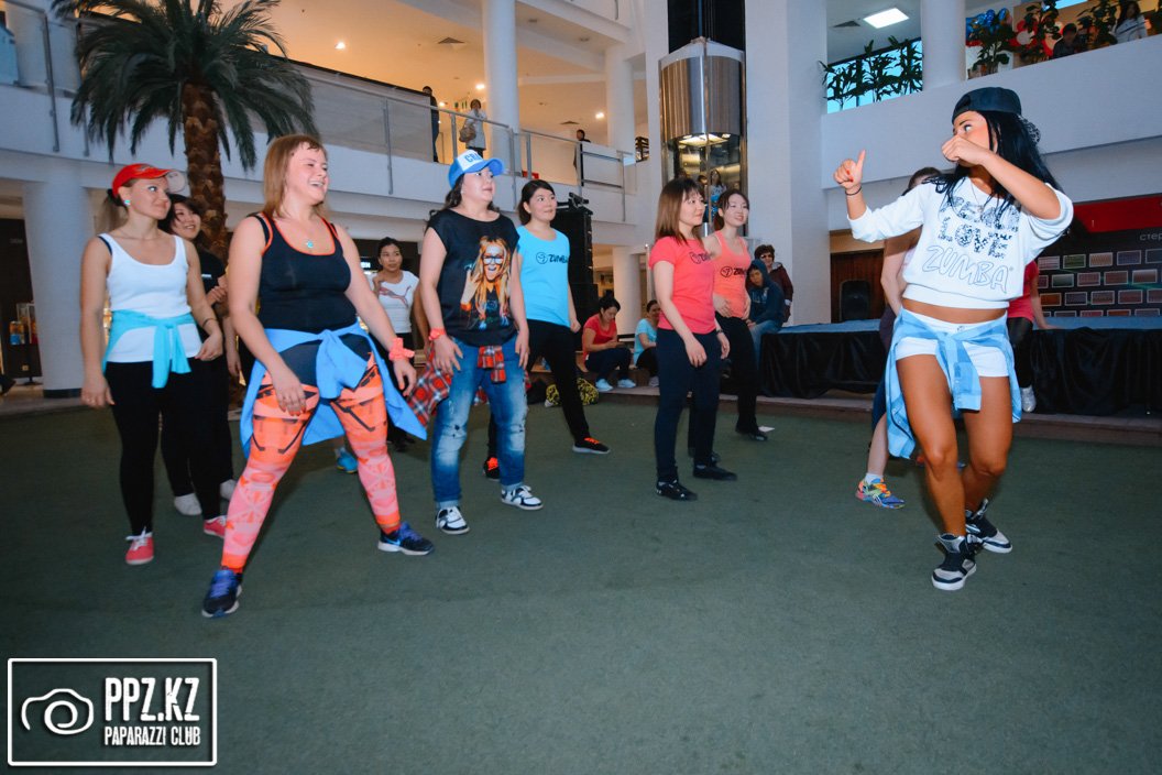 Мастер Класс по танцевальной программе Zumba Астана 09.04.2015 Мастер Класс по танцевальной программе Zumba