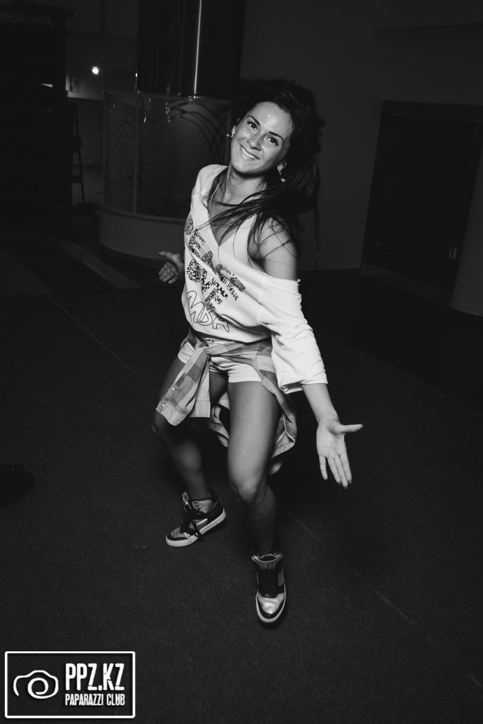 Мастер Класс по танцевальной программе Zumba Астана 09.04.2015 Мастер Класс по танцевальной программе Zumba