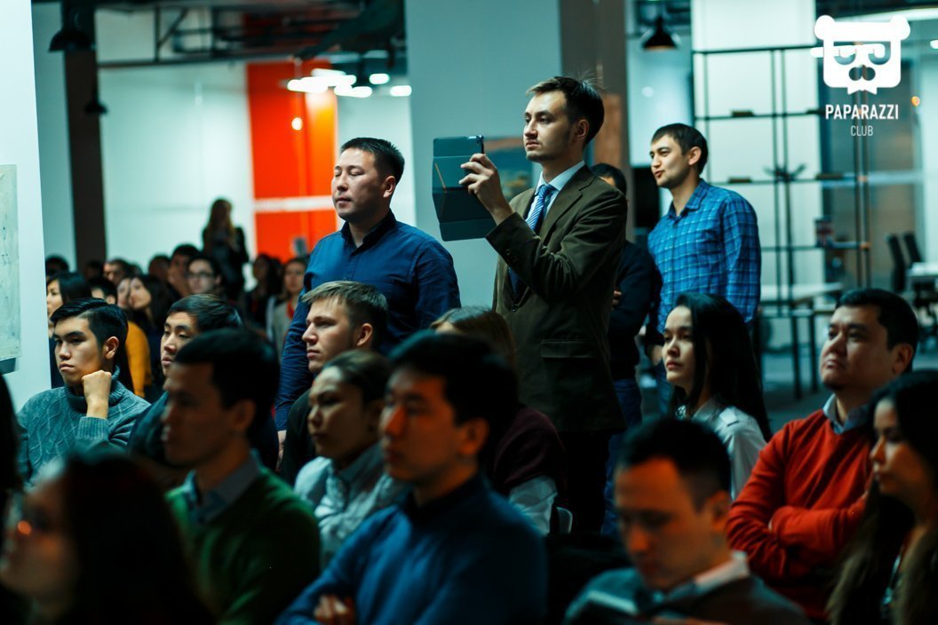 Pecha Kucha КОВОРКИНГ MULTISPACE Астана 20.11.2015 Pecha Kucha КОВОРКИНГ MULTISPACE