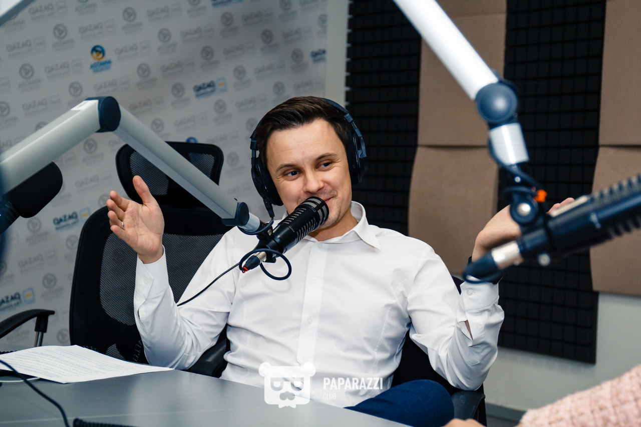 Санди Султан в гостях "То самое шоу" @Радио Астана Астана 23.05.2019 Санди Султан в гостях "То самое шоу" @Радио Астана