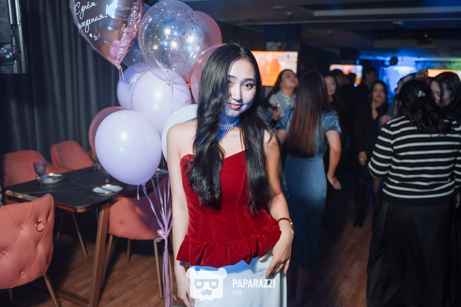 UE KARAOKE | LOUNGE BAR Астана 19.10.2024 UE KARAOKE | LOUNGE BAR