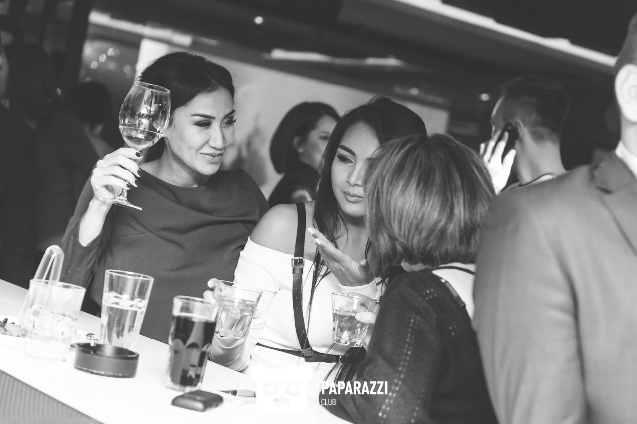 NIGHTOUT @Бархат Астана 18.11.2016 NIGHTOUT @Бархат