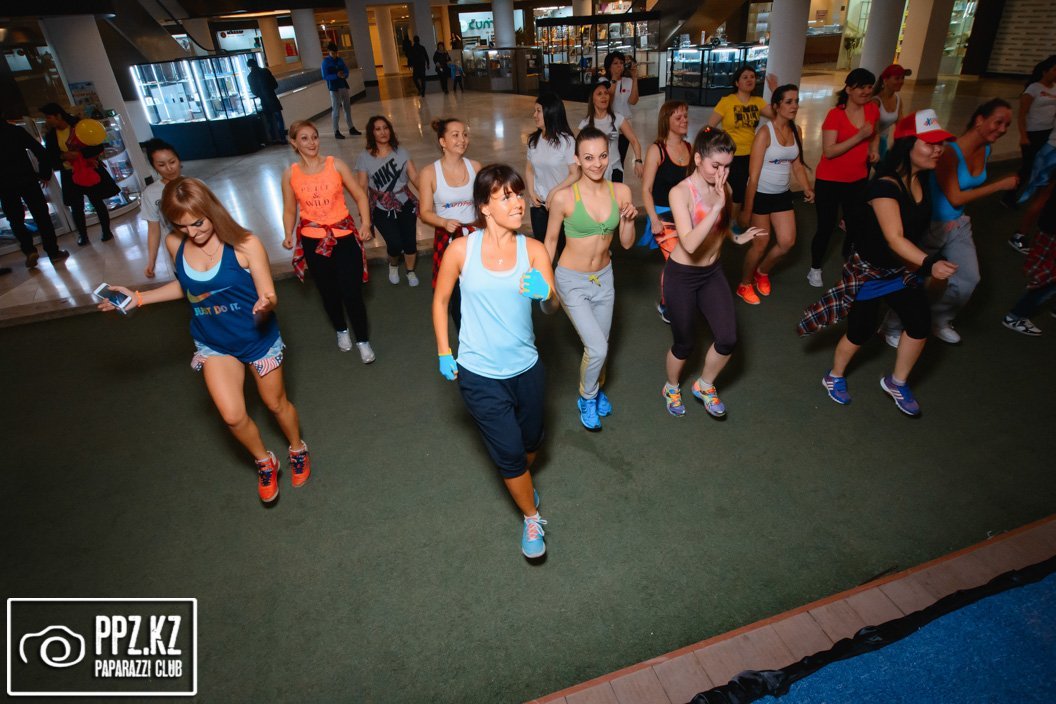 Мастер Класс по танцевальной программе Zumba Астана 09.04.2015 Мастер Класс по танцевальной программе Zumba
