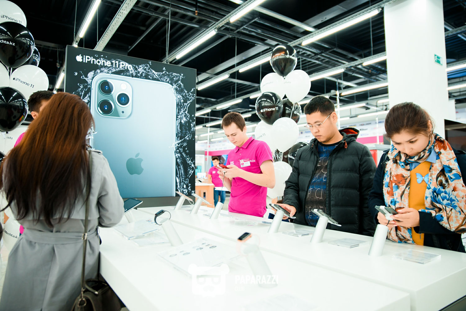 Презентация IPhone 11 в сети магазинах Мечта. ТРЦ Asia Park Астана 27.09.2019 Презентация IPhone 11 в сети магазинах Мечта. ТРЦ Asia Park