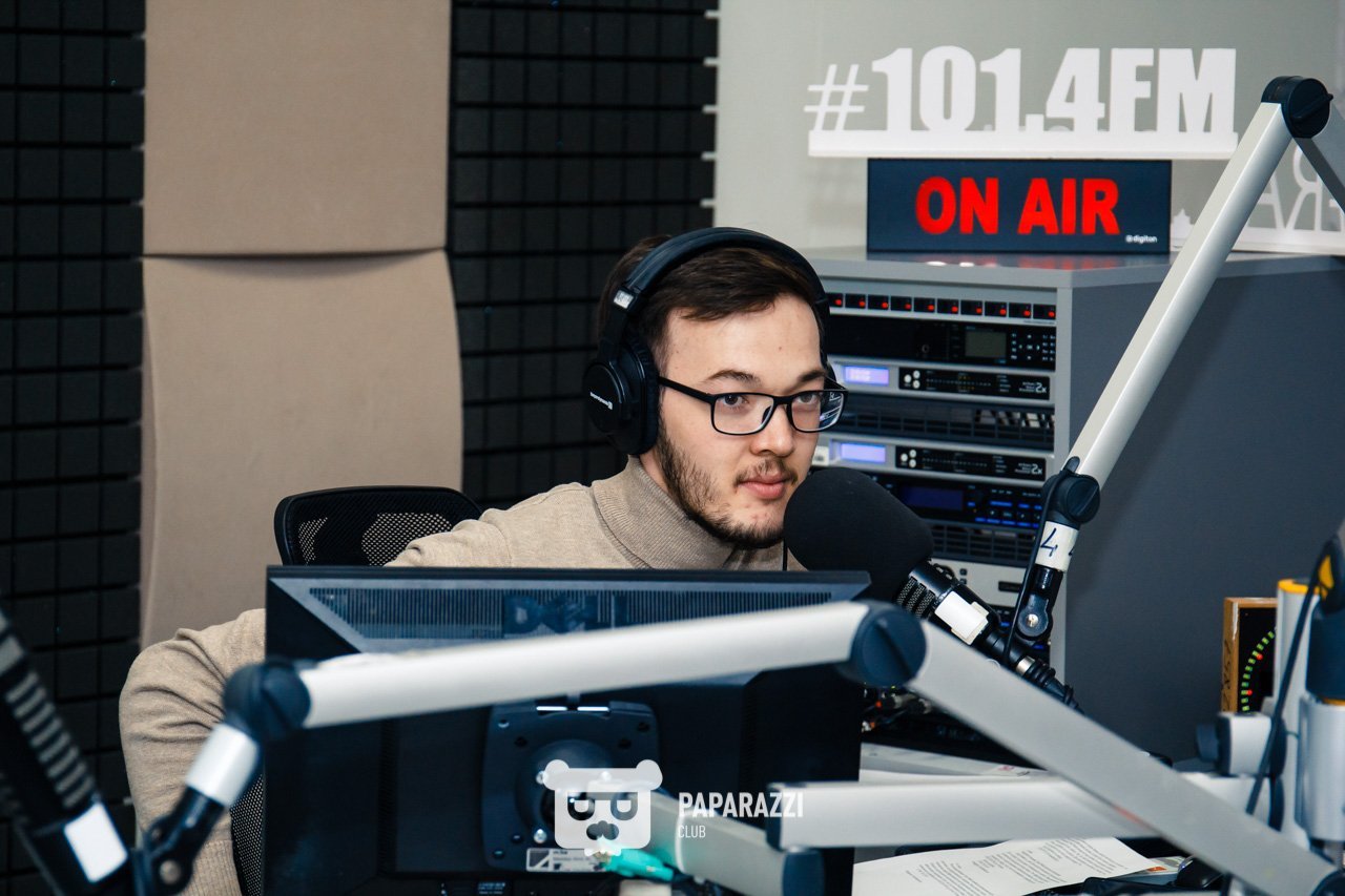 Санди Султан в гостях "То самое шоу" @Радио Астана Астана 23.05.2019 Санди Султан в гостях "То самое шоу" @Радио Астана