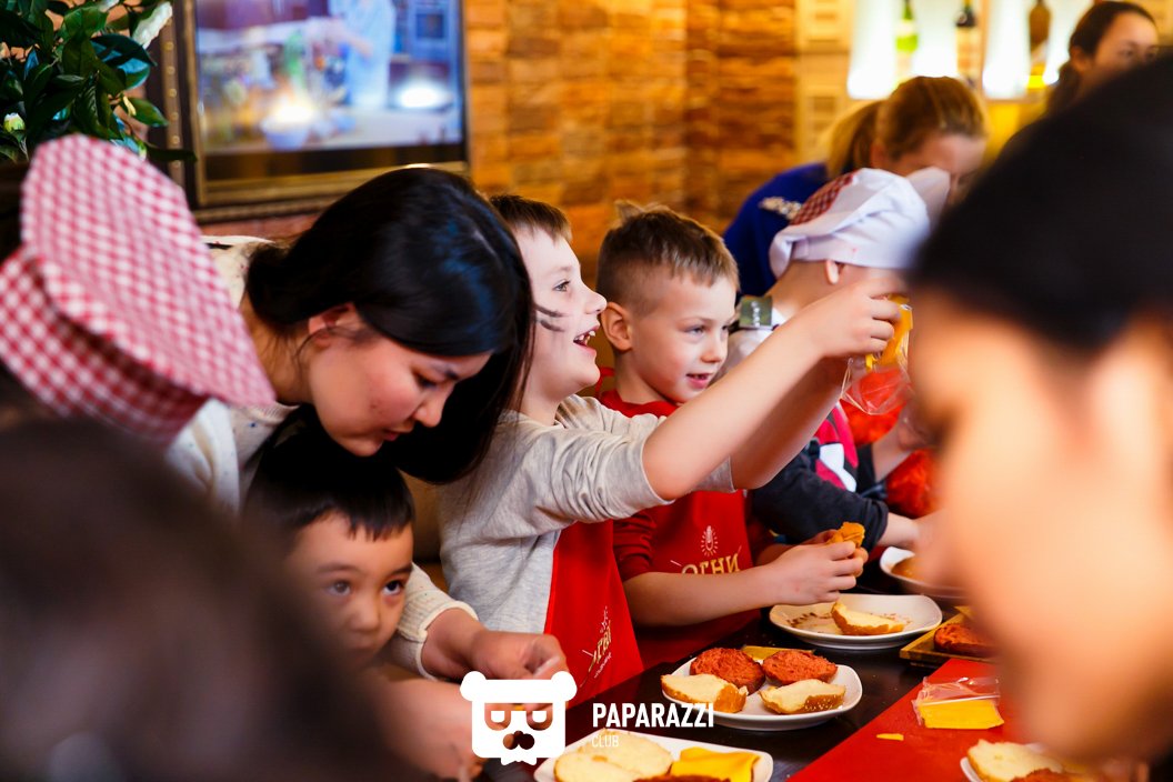 Gastrobar "Огни" Астана 24.02.2016 Gastrobar "Огни"