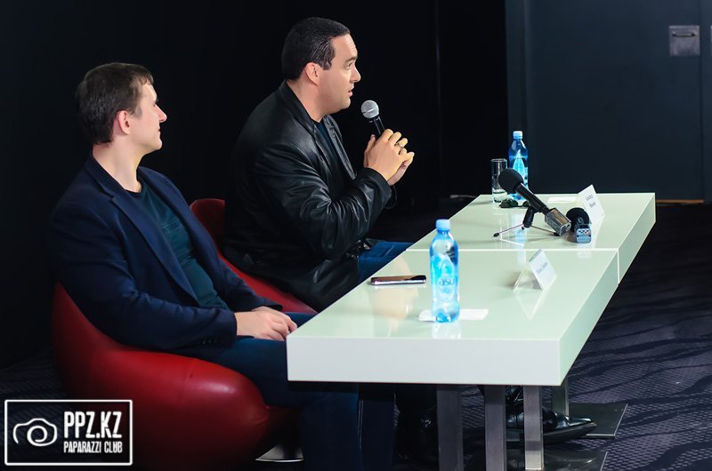 Показ фильма - «Черная Роза» @ «Kinopark 8 Saryarka» Астана 24.04.2014 Показ фильма - «Черная Роза» @ «Kinopark 8 Saryarka»