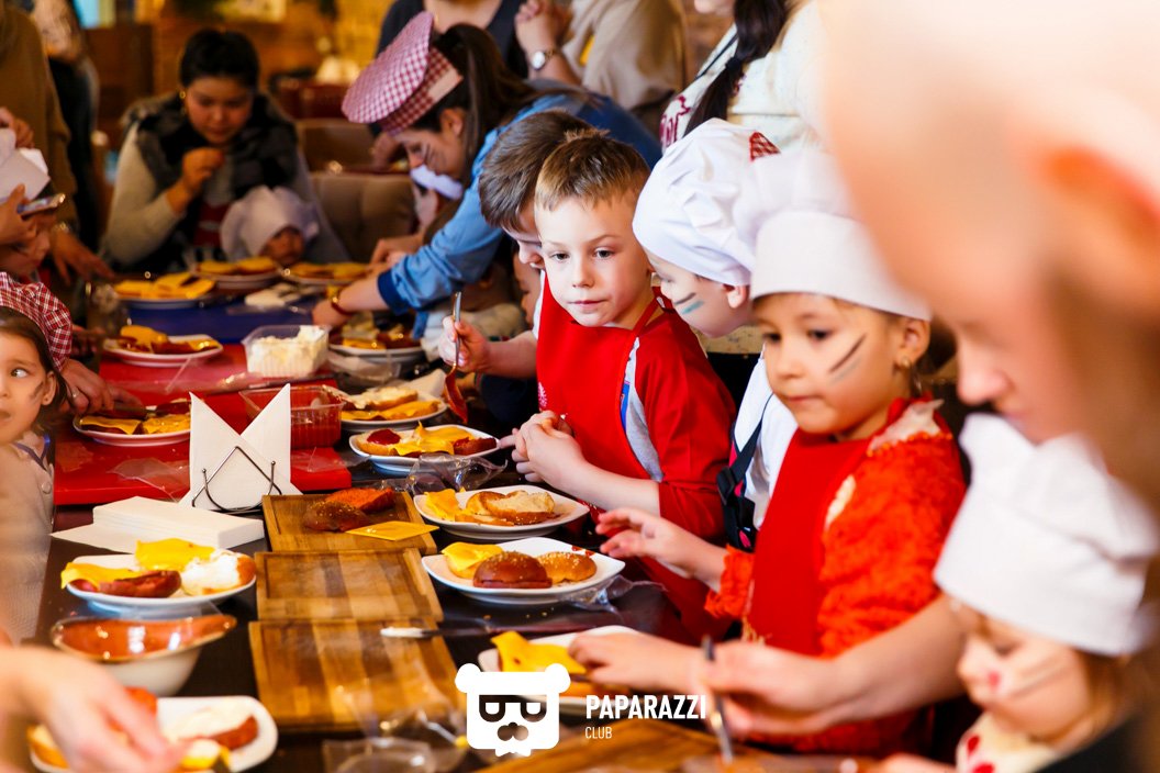 Gastrobar "Огни" Астана 24.02.2016 Gastrobar "Огни"