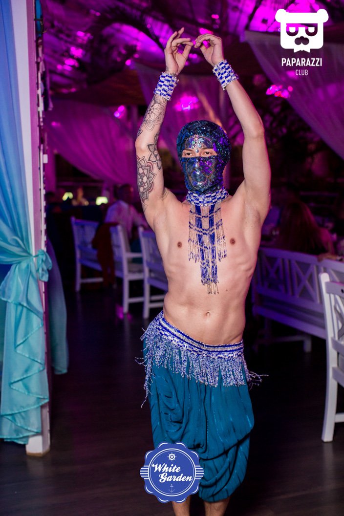 Бар "White Garden" Астана 04.06.2016 Бар "White Garden"