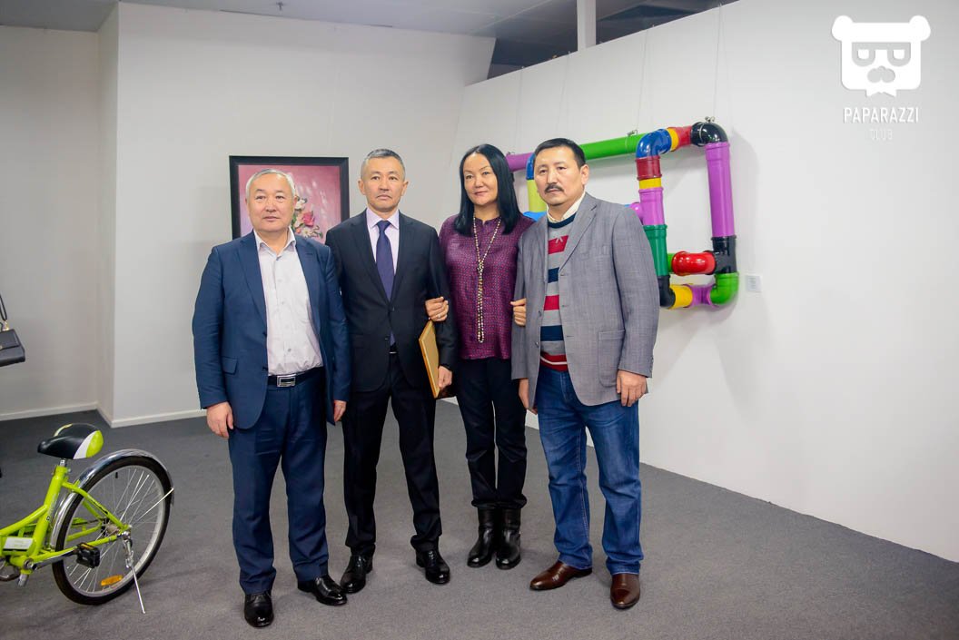 Центр современного искусства «Куланши»-выставка Астана 10.12.2015 Центр современного искусства «Куланши»-выставка