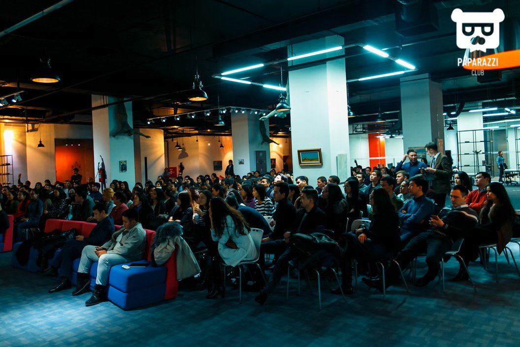 Pecha Kucha КОВОРКИНГ MULTISPACE Астана 20.11.2015 Pecha Kucha КОВОРКИНГ MULTISPACE