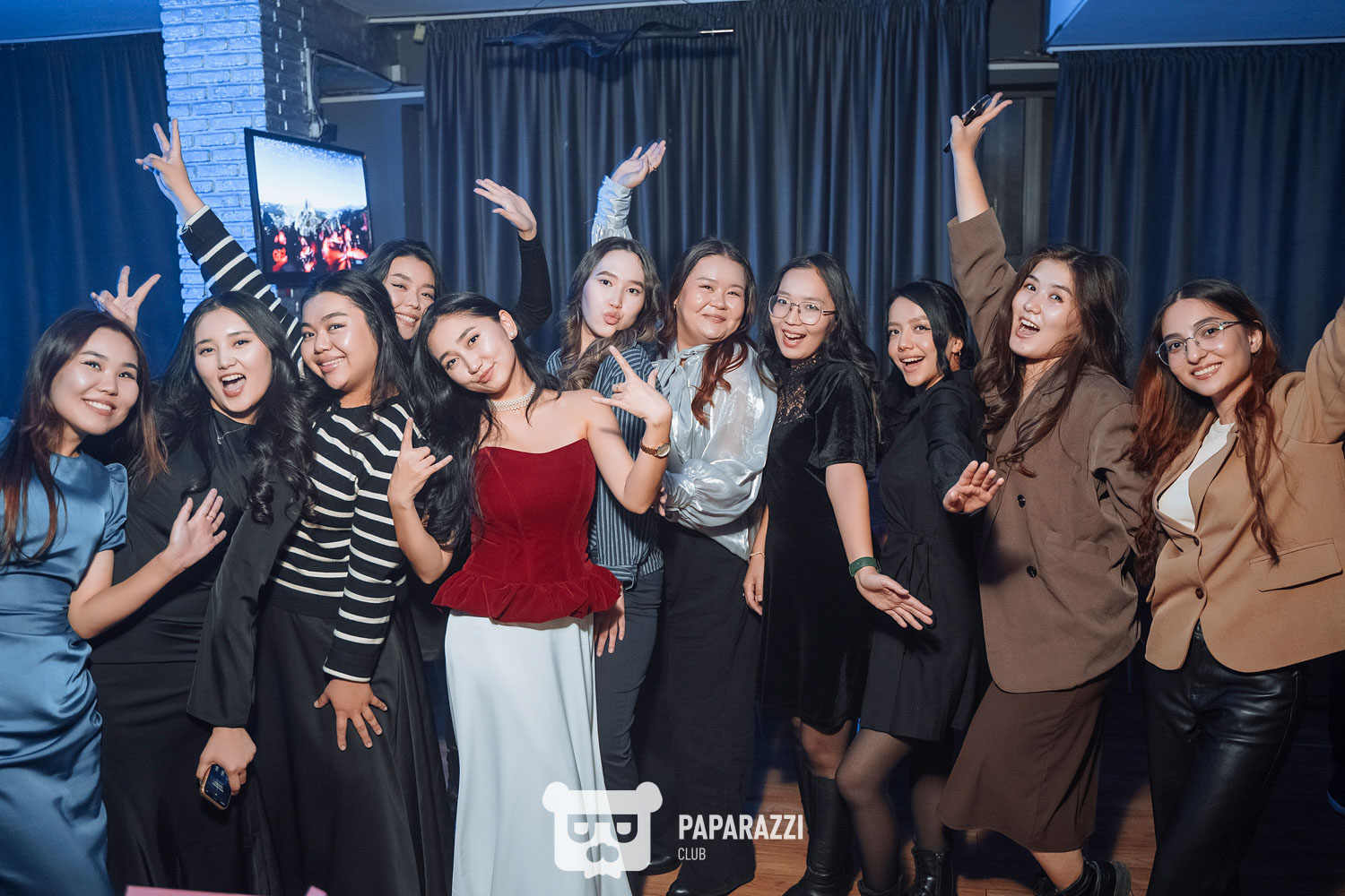 UE KARAOKE | LOUNGE BAR Астана 19.10.2024 UE KARAOKE | LOUNGE BAR