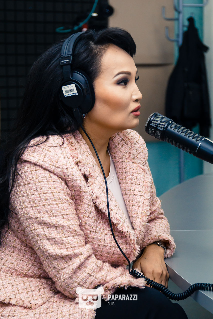 Санди Султан в гостях "То самое шоу" @Радио Астана Астана 23.05.2019 Санди Султан в гостях "То самое шоу" @Радио Астана