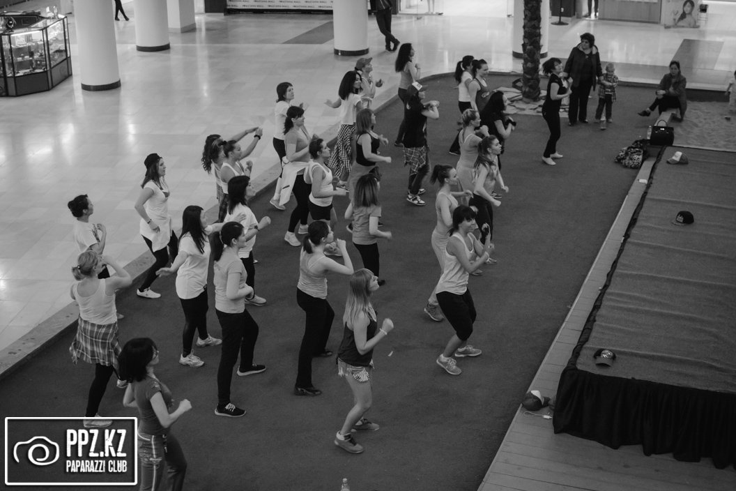 Мастер Класс по танцевальной программе Zumba Астана 09.04.2015 Мастер Класс по танцевальной программе Zumba