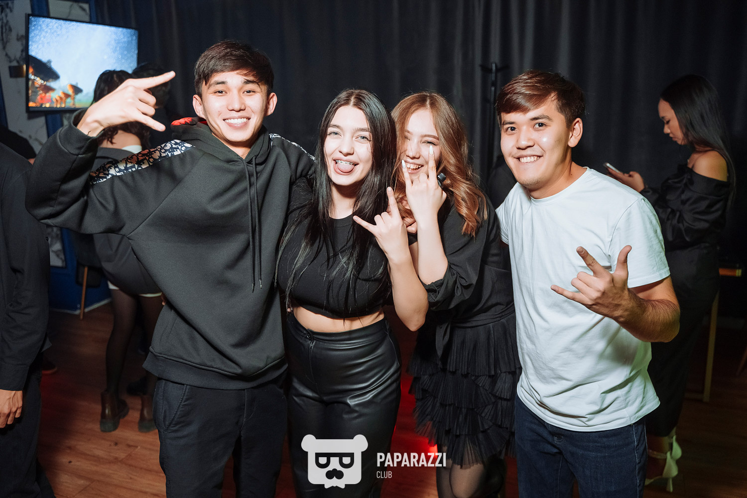 UE KARAOKE | LOUNGE BAR Астана 19.10.2024 UE KARAOKE | LOUNGE BAR