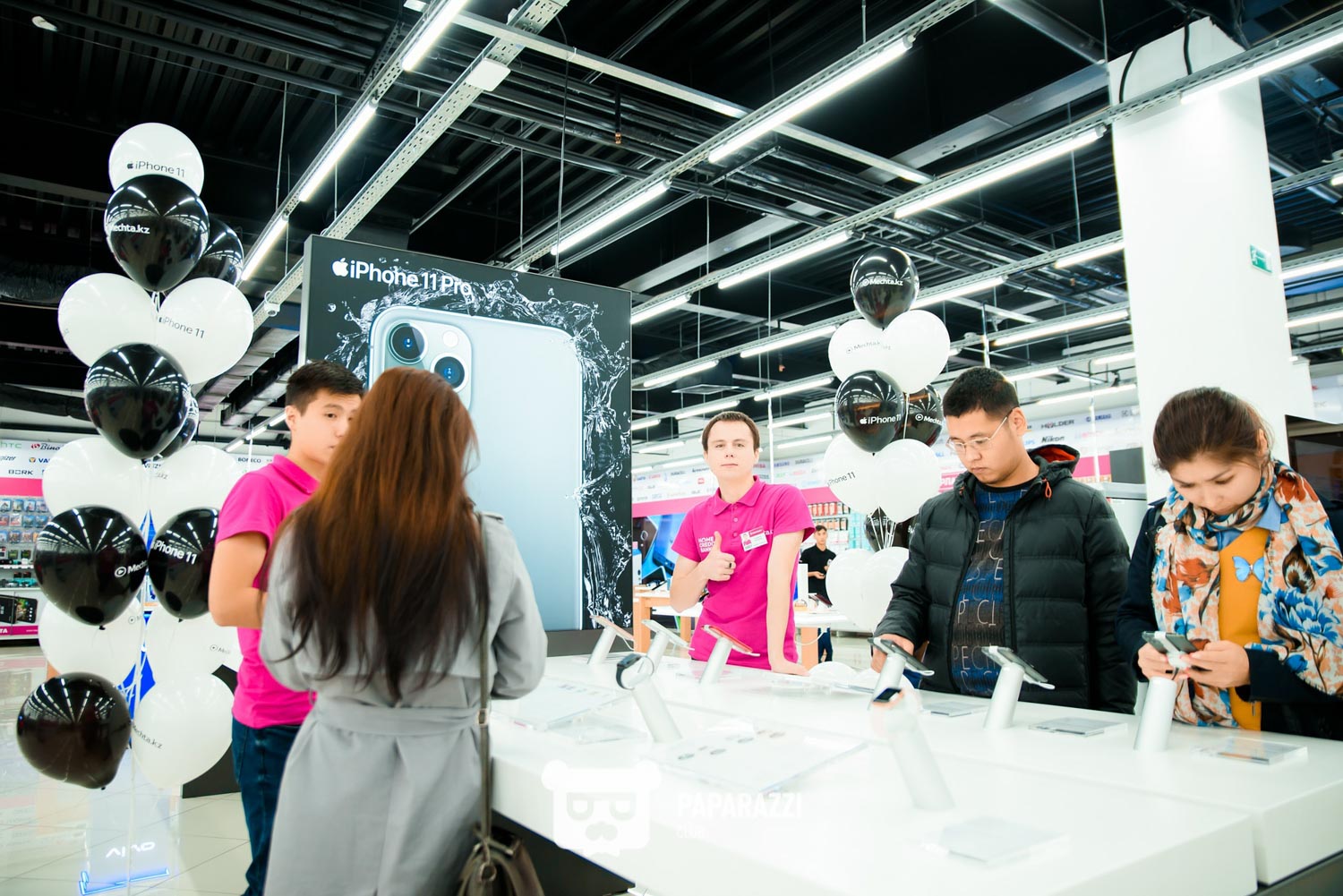 Презентация IPhone 11 в сети магазинах Мечта. ТРЦ Asia Park Астана 27.09.2019 Презентация IPhone 11 в сети магазинах Мечта. ТРЦ Asia Park