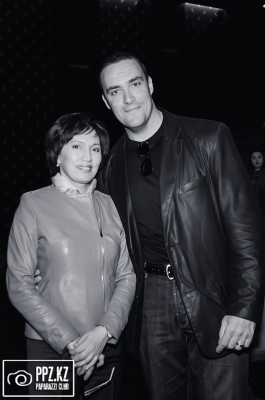 Показ фильма - «Черная Роза» @ «Kinopark 8 Saryarka» Астана 24.04.2014 Показ фильма - «Черная Роза» @ «Kinopark 8 Saryarka»