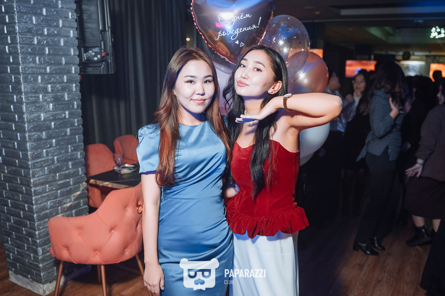 UE KARAOKE | LOUNGE BAR Астана 19.10.2024 UE KARAOKE | LOUNGE BAR