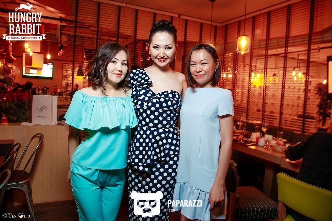 Ресторанный комплекс "Hungry Rabbit" Астана 30.07.2016 Ресторанный комплекс "Hungry Rabbit"