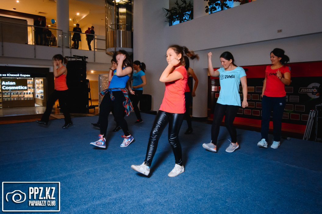 Мастер Класс по танцевальной программе Zumba Астана 09.04.2015 Мастер Класс по танцевальной программе Zumba