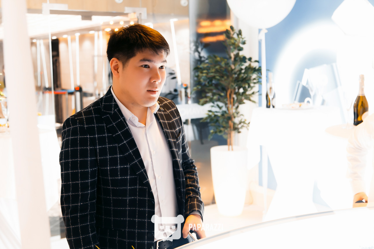 Открытие GLO @Emerald Tower Астана 27.03.2019 Открытие GLO @Emerald Tower