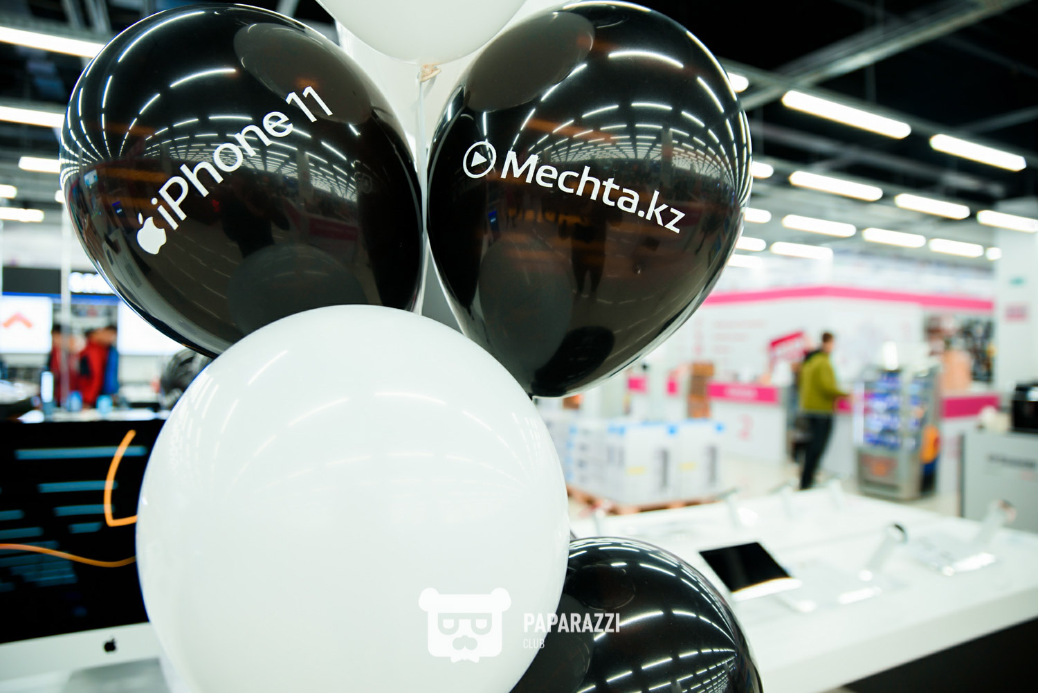 Презентация IPhone 11 в сети магазинах Мечта. ТРЦ Asia Park Астана 27.09.2019 Презентация IPhone 11 в сети магазинах Мечта. ТРЦ Asia Park