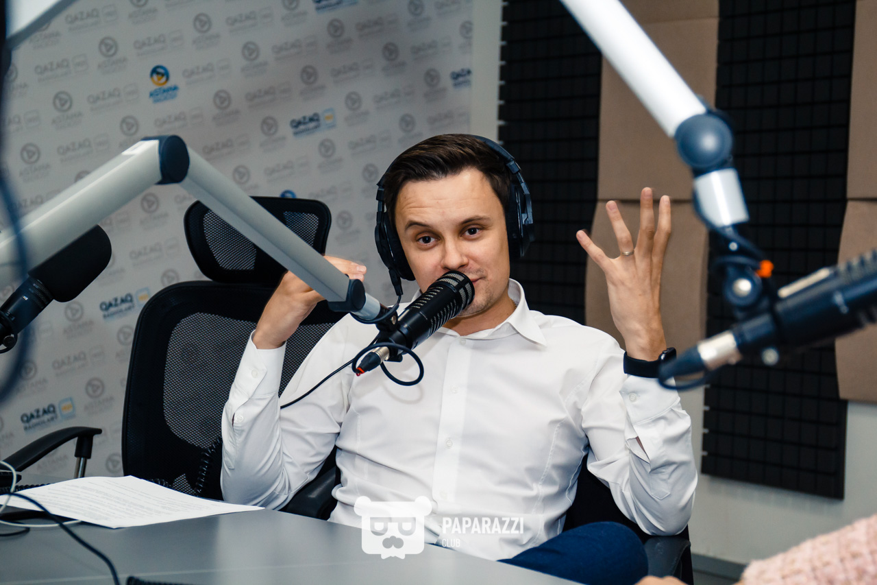 Санди Султан в гостях "То самое шоу" @Радио Астана Астана 23.05.2019 Санди Султан в гостях "То самое шоу" @Радио Астана