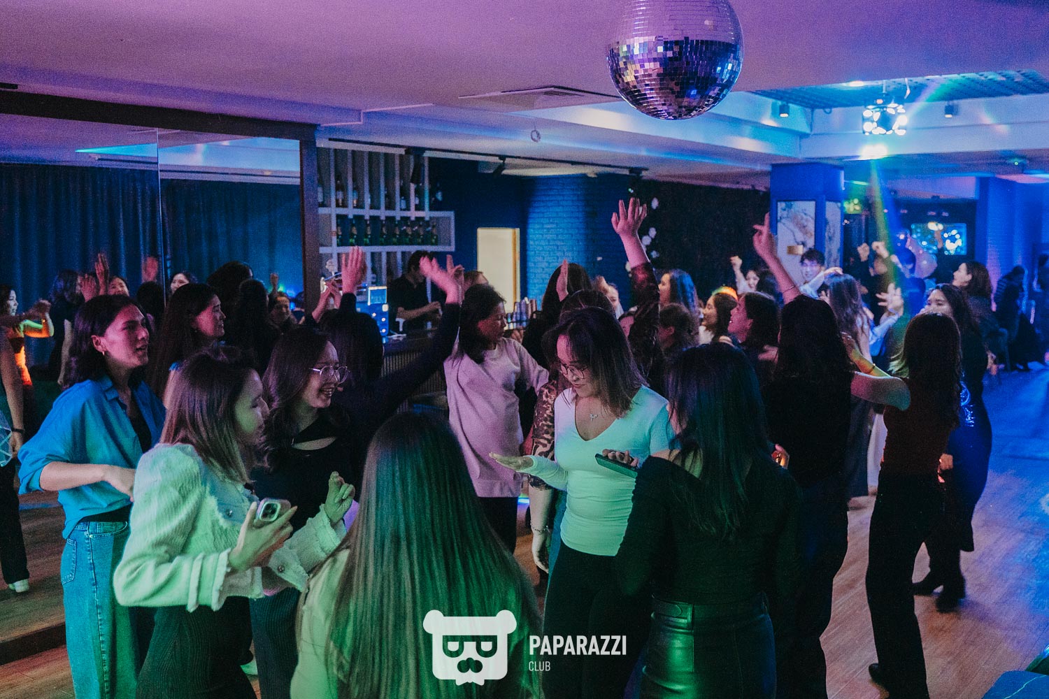 UE KARAOKE | LOUNGE BAR Астана 19.10.2024 UE KARAOKE | LOUNGE BAR