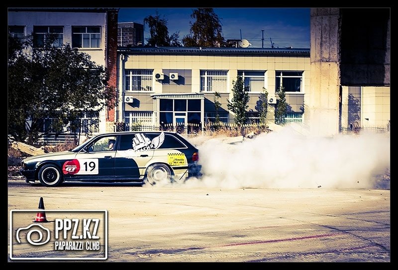 3 этап Кубка РК по дрифту @ Astana Mall Астана 14.10.2013 3 этап Кубка РК по дрифту @ Astana Mall