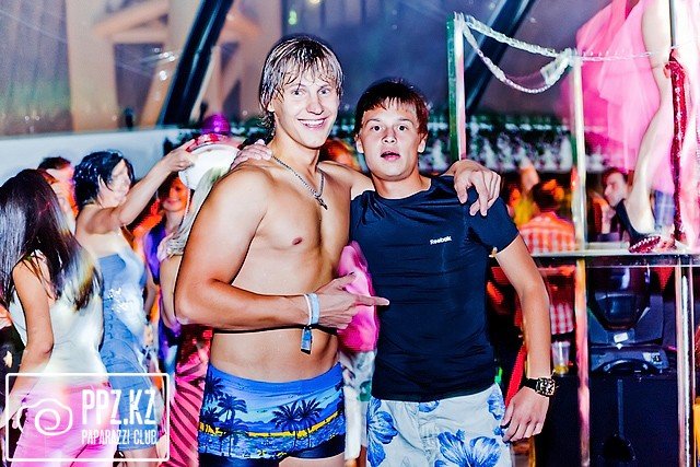 Retro party @ Sky beach club [20.08.11]